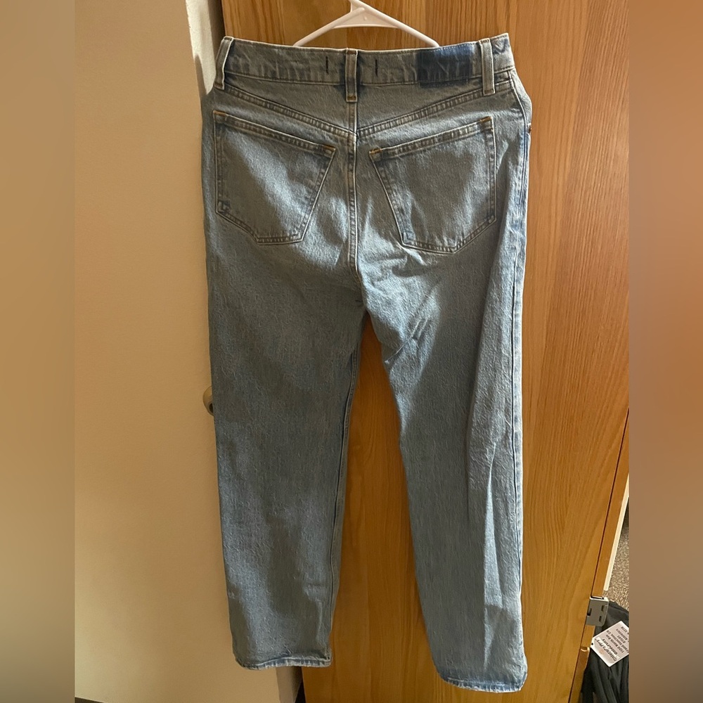 Long Abercrombie High Rise 90s Relaxed Jeans - Picture 2 of 4
